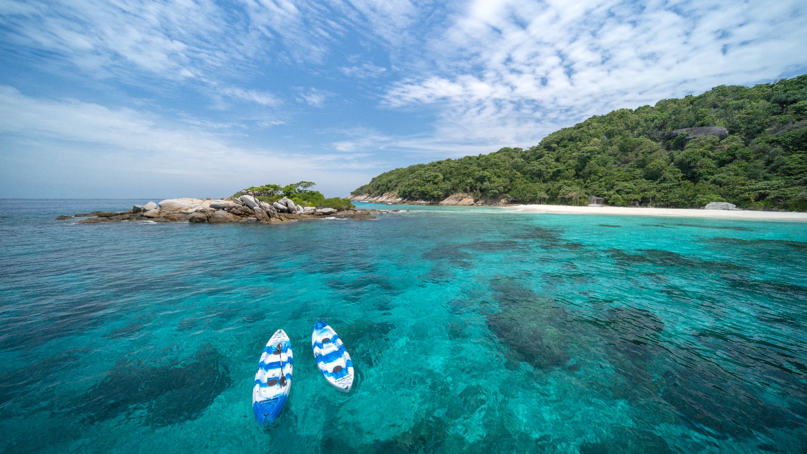 Overnight yacht charter gallery image 8